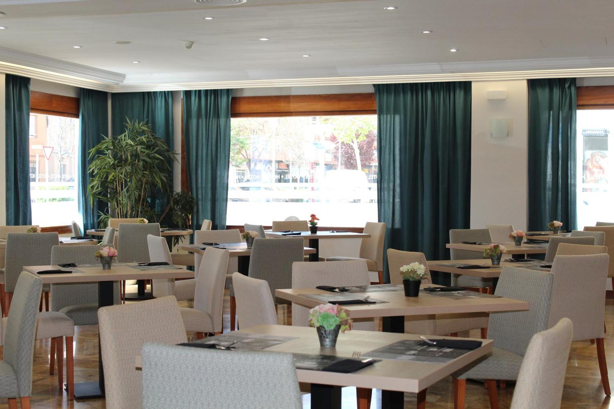 Hotel Mr Costa Blanca 데니아 외부 사진