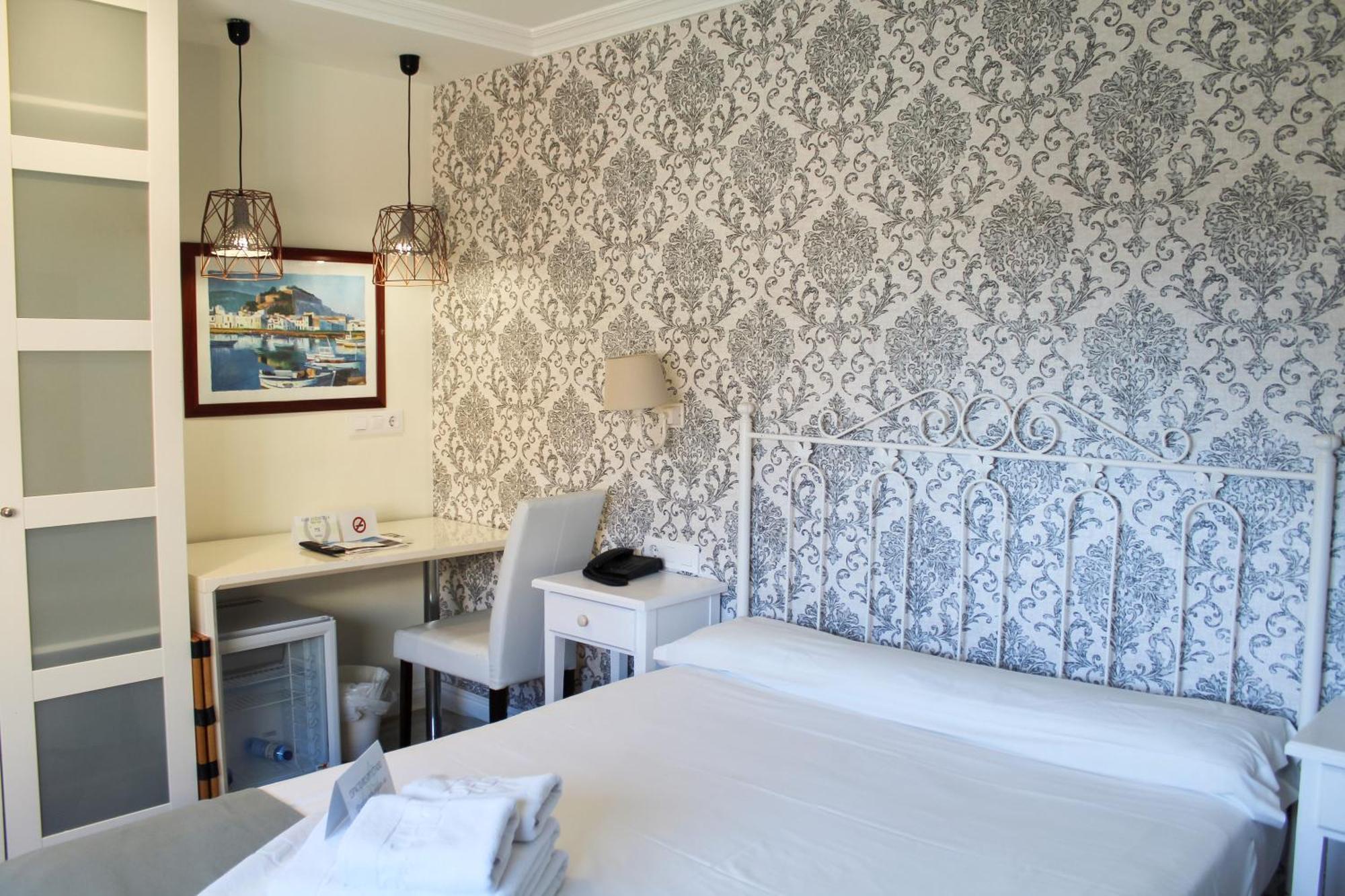 Hotel Mr Costa Blanca 데니아 외부 사진